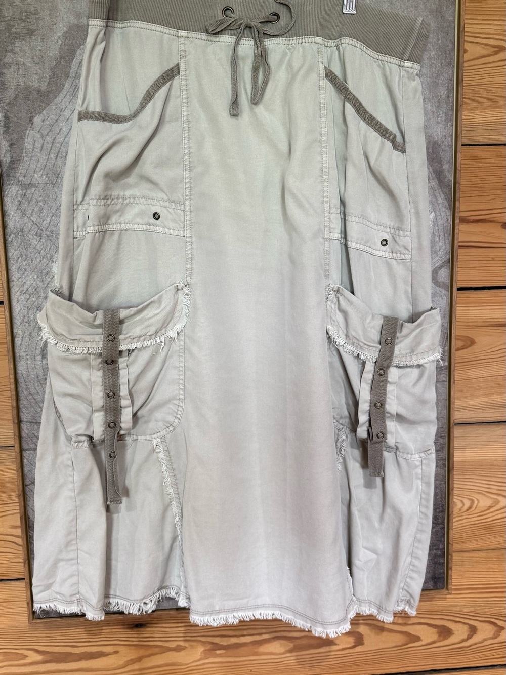 XCVI khaki Cargo Skirt. Fringe. Pockets